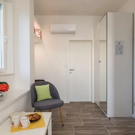 Seabed Rooms&studio Apartman Split