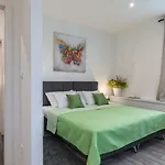 Seabed Rooms&studio *