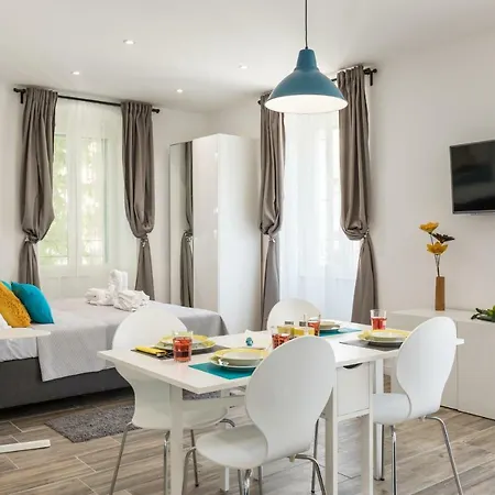 Seabed Rooms&studio Lejlighed *