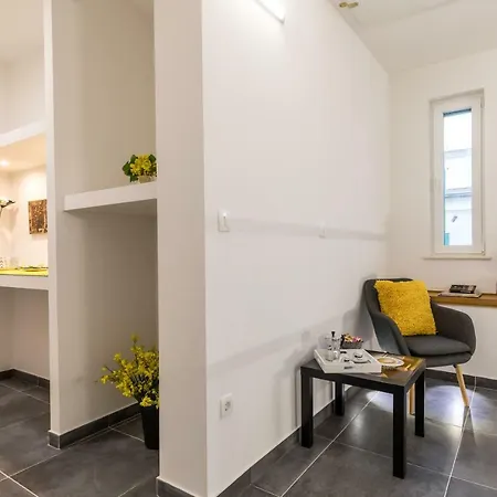 Seabed Rooms&studio Lejlighed *