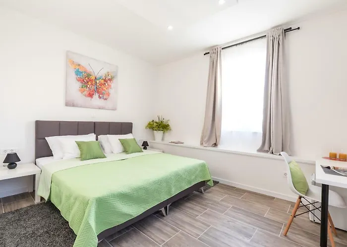 Seabed Rooms&studio Apartman Split