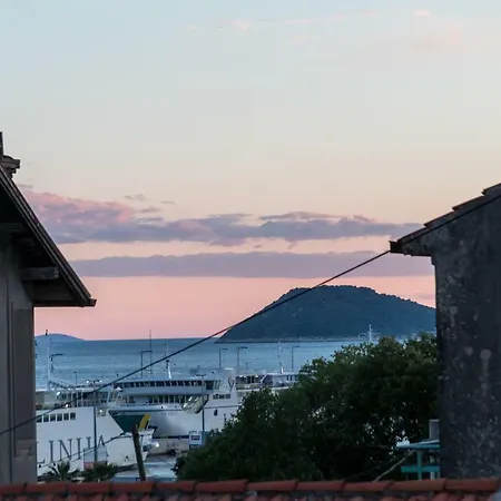 Apartment Seabed Rooms&studio Split